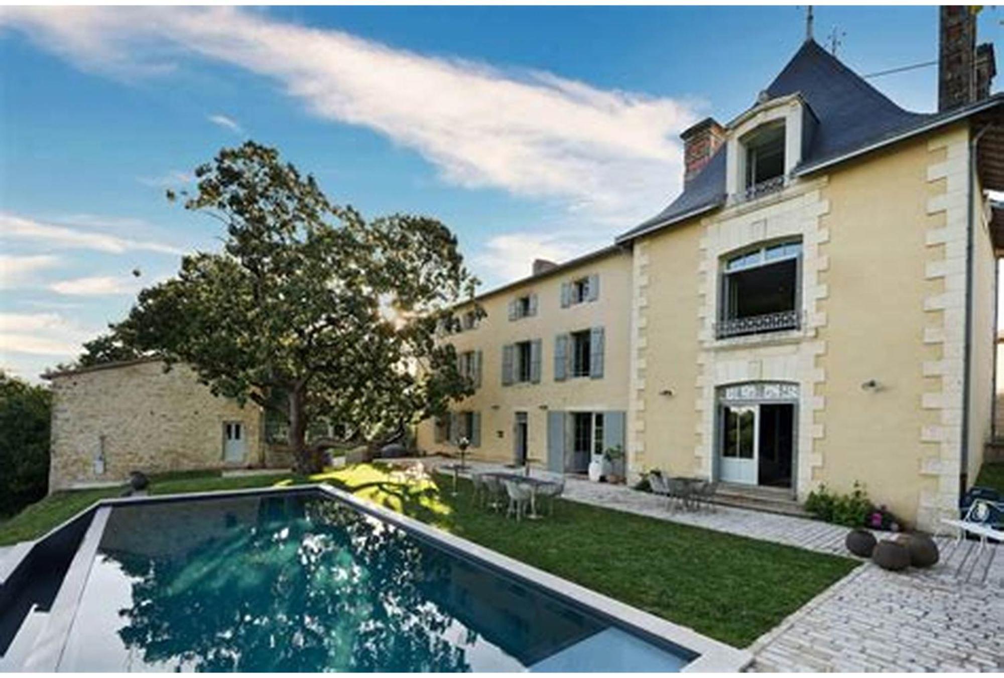 Gites Les Demeures De Valette Azay-le-Brule 外观 照片