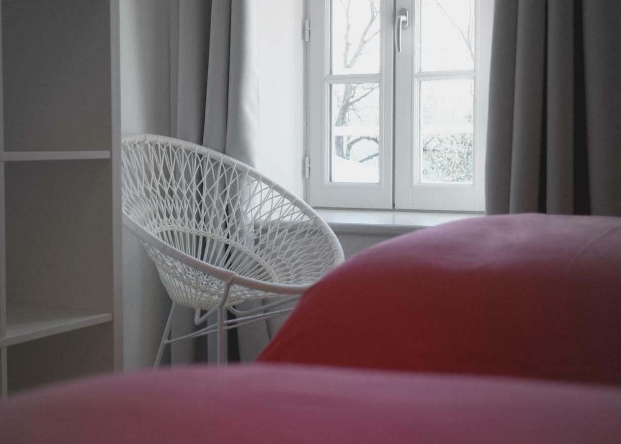 Gites Les Demeures De Valette Azay-le-Brule 外观 照片