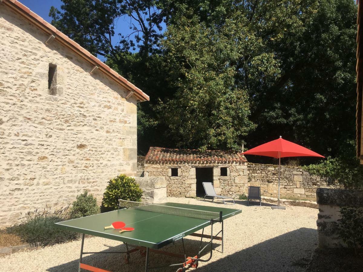 Gites Les Demeures De Valette Azay-le-Brule 外观 照片