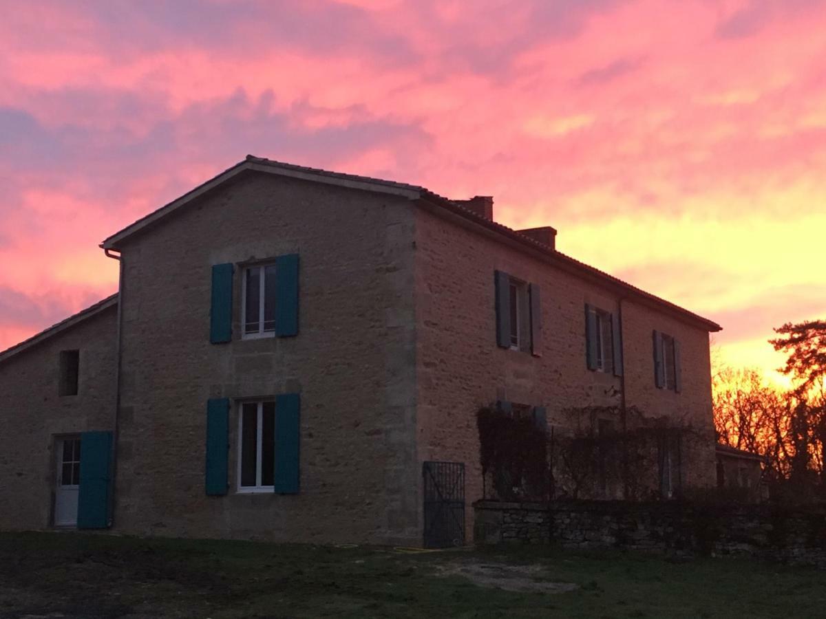 Gites Les Demeures De Valette Azay-le-Brule 外观 照片